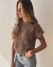 Load image into Gallery viewer, Knit Short Sleeved Sweater
