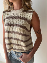 Load image into Gallery viewer, Chunky Striped Sleeveless Top
